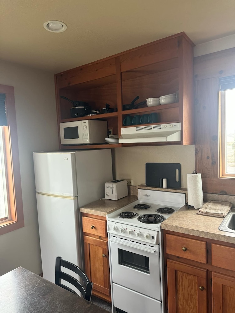 Traditional Apartment, 2 Queen Beds, Partial Ocean View, Sea Facing photo 3