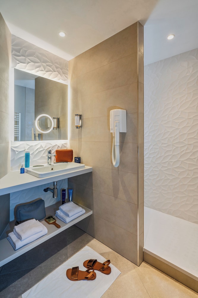 Premier Double Room, Balcony, Garden View (Spa Access) photo 2