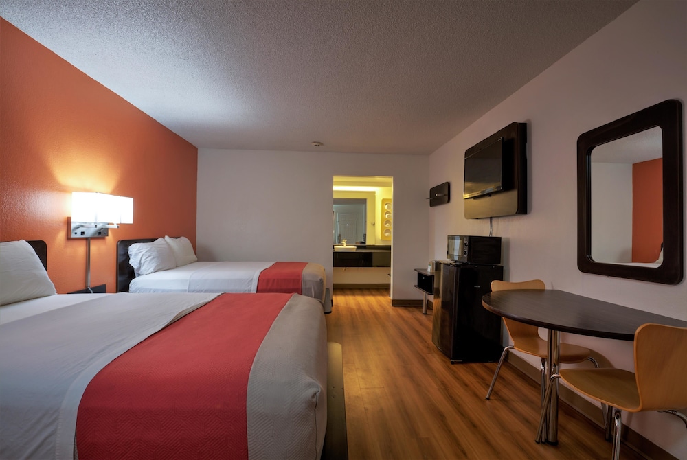 Standard Double Room, 2 Double Beds photo 3