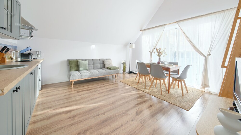 Apartment (29A) photo 1