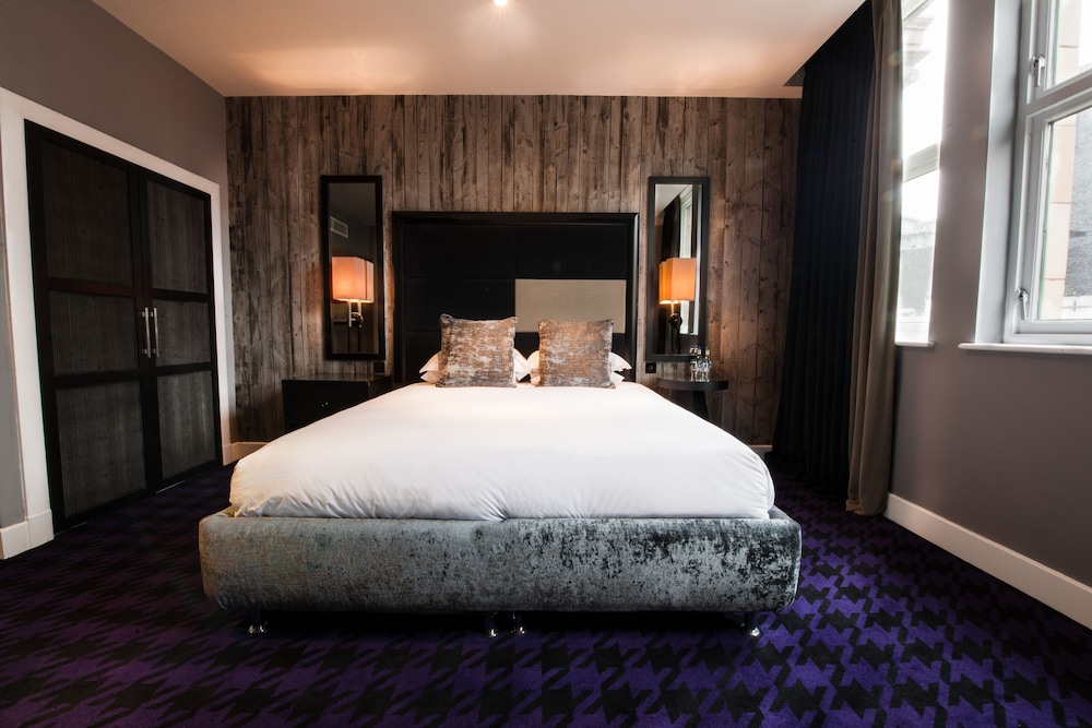 Standard Double Room - Photo 1