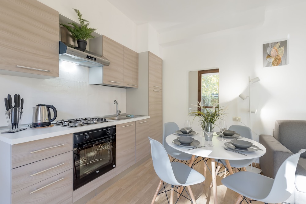 Standard Apartment, 1 Bedroom, Beachside (Porto Letizia Rossini 4)