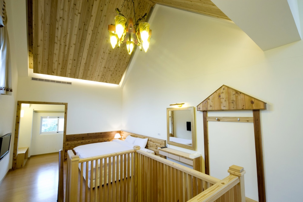 Deluxe Quadruple Room, 2 Bedrooms photo 2