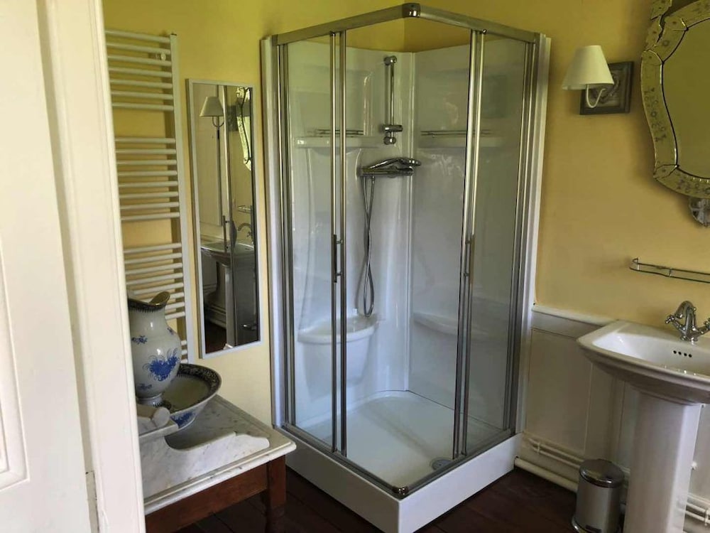 Double Room (Riviere-Chantegrue) photo 2