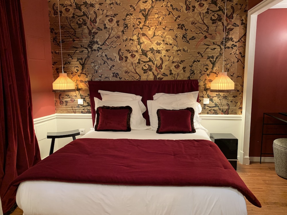 Comfort Double or Twin Room, Bathtub, Courtyard View photo 1