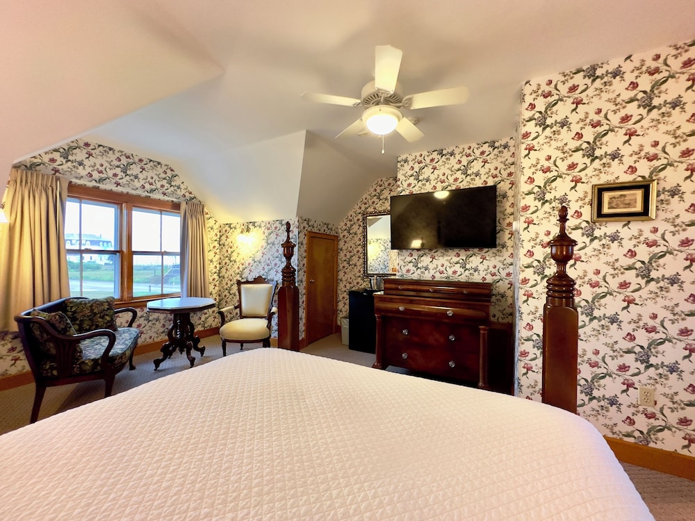 Room, 1 Queen Bed, Non Smoking, Garden View photo 2