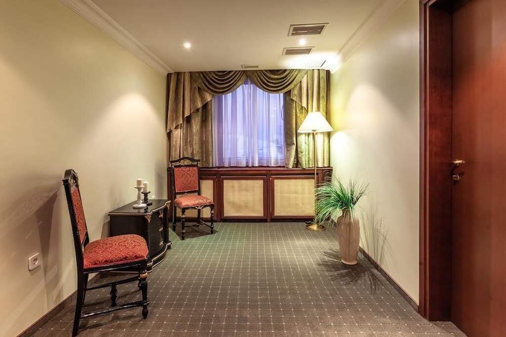 Luxury Room photo 2