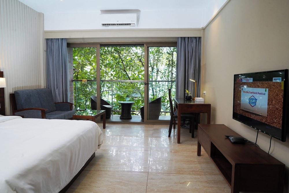 Deluxe Double Room, Garden View