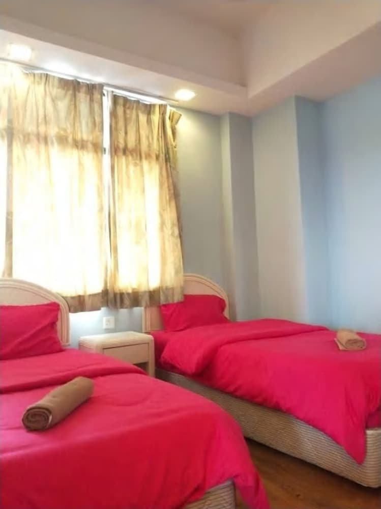 Family Apartment, 2 Bedrooms, Balcony, City View photo 3