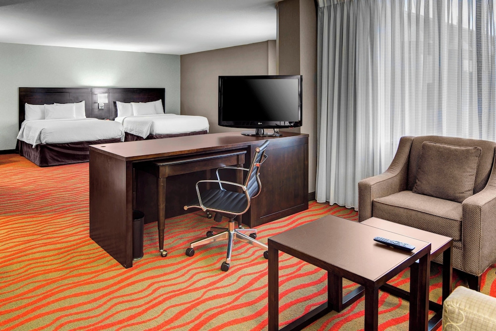 Room, Multiple Beds