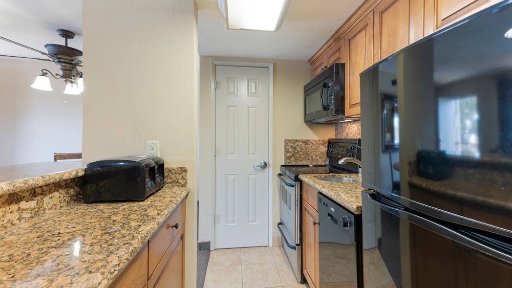 Villa, 1 Bedroom (Crest Pointe) - Photo 9