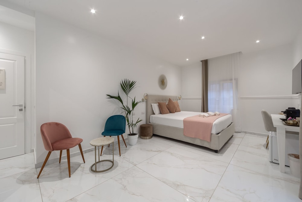 Comfort Double Room (8)