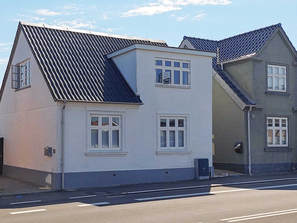 House photo 2