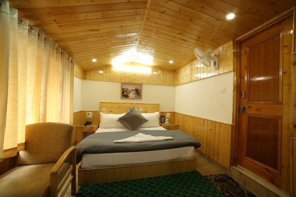 Premium Room photo 2