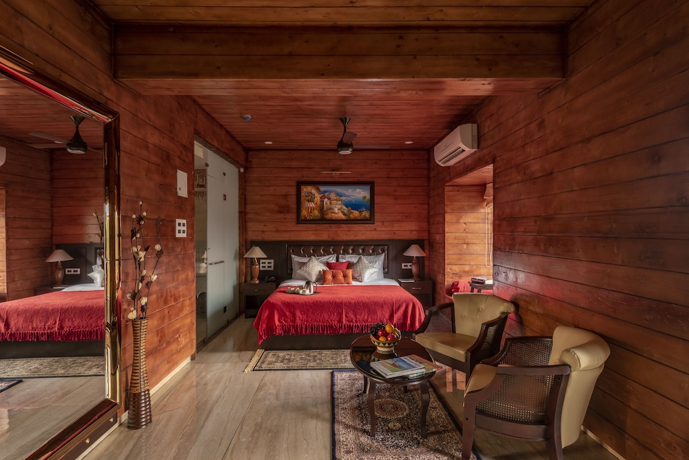 Royal Double Room, 1 Bedroom photo 2