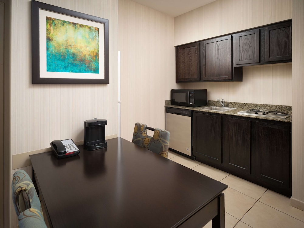 Suite, Non Smoking - Photo 5