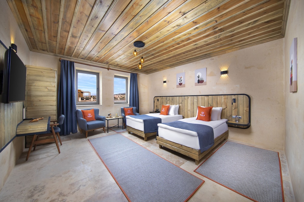 Deluxe Twin Room photo 1