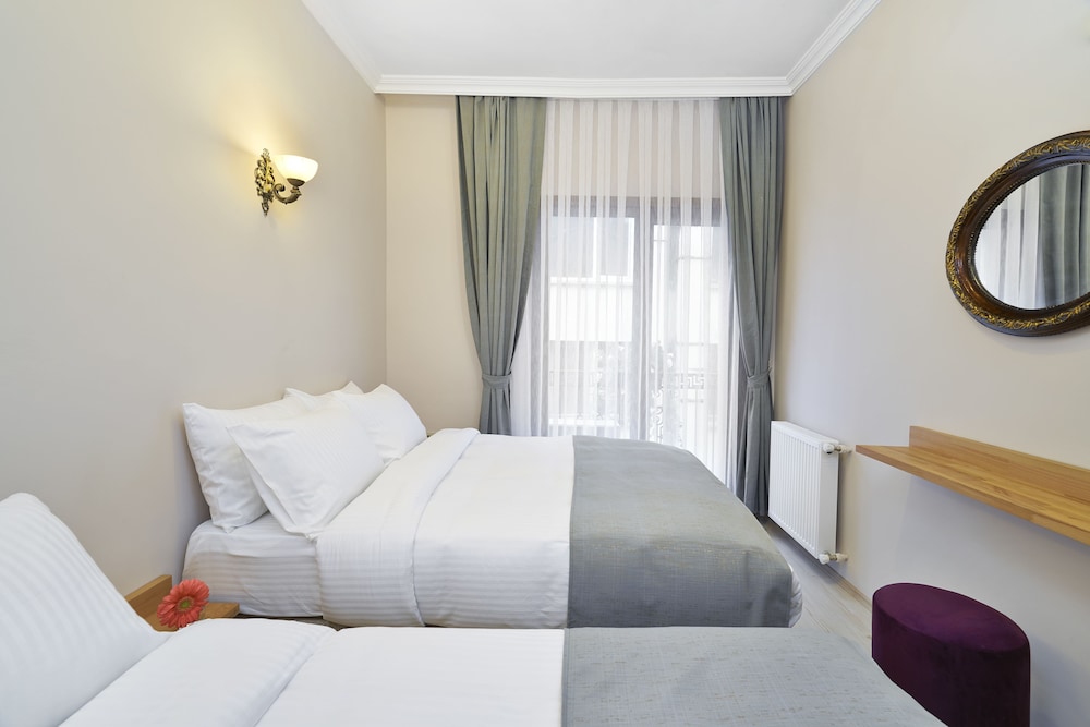 Triple Room photo 2