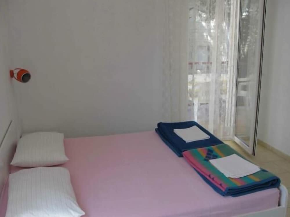 Apartment (Apartments Boguvila - Two-Bedroom Eco) photo 1