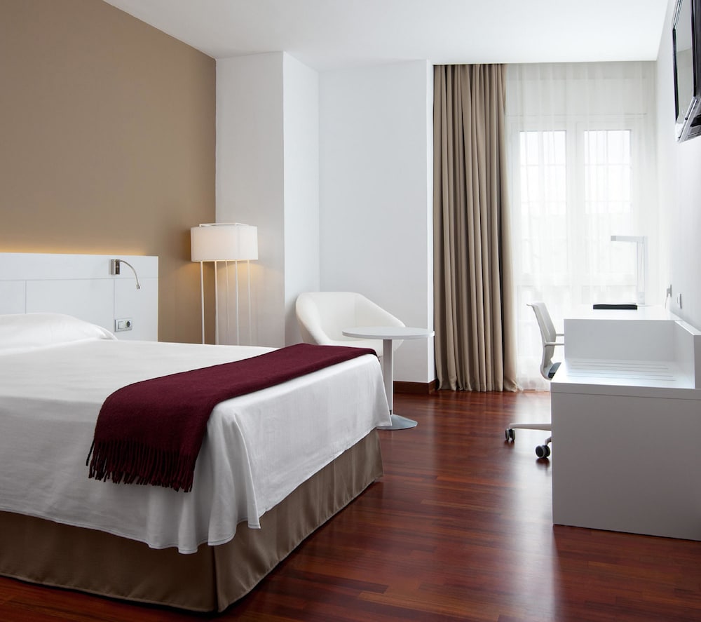 Basic Double Room Single Use, 1 Bedroom photo 3