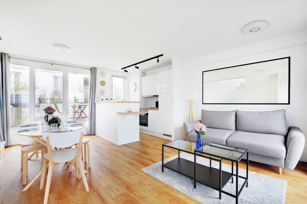 Superior Apartment