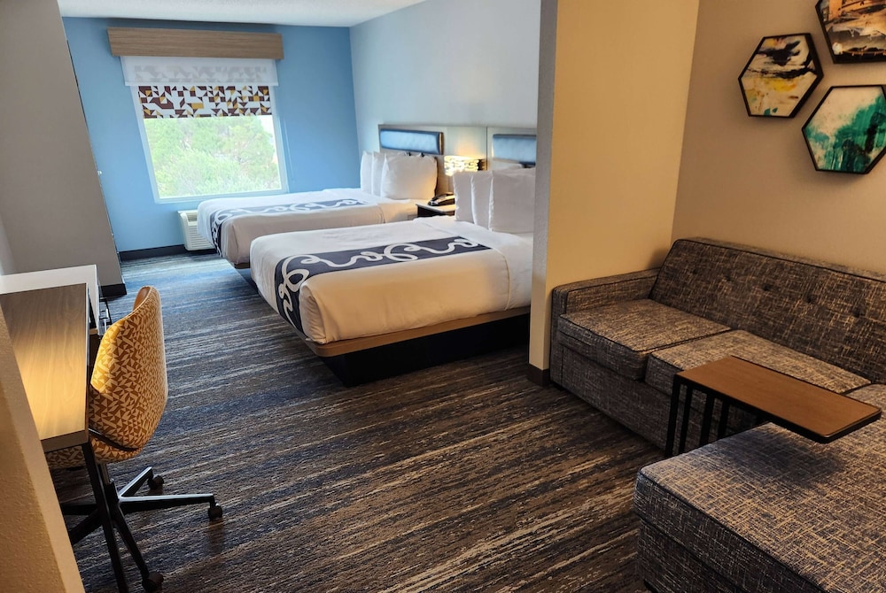 Executive Room, 2 Queen Beds, Non Smoking photo 2