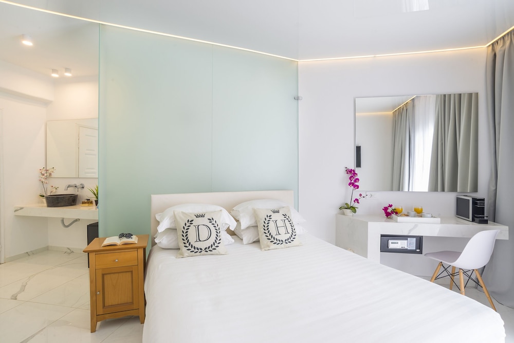 Double Room, Pool Access, Sea View (Prestige) - Photo 3