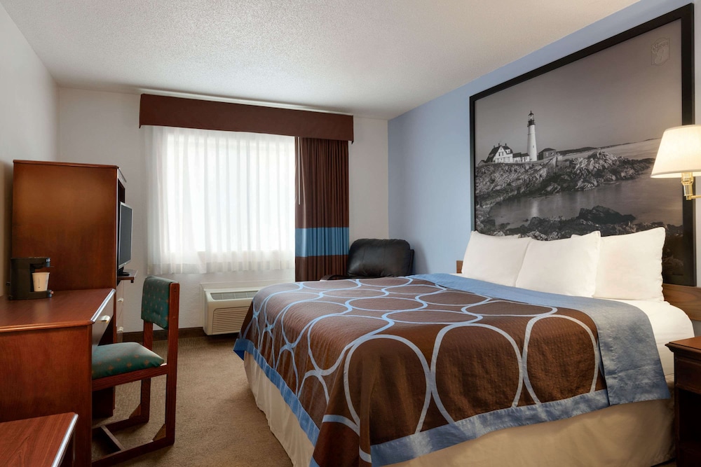 Standard Room, 1 King Bed