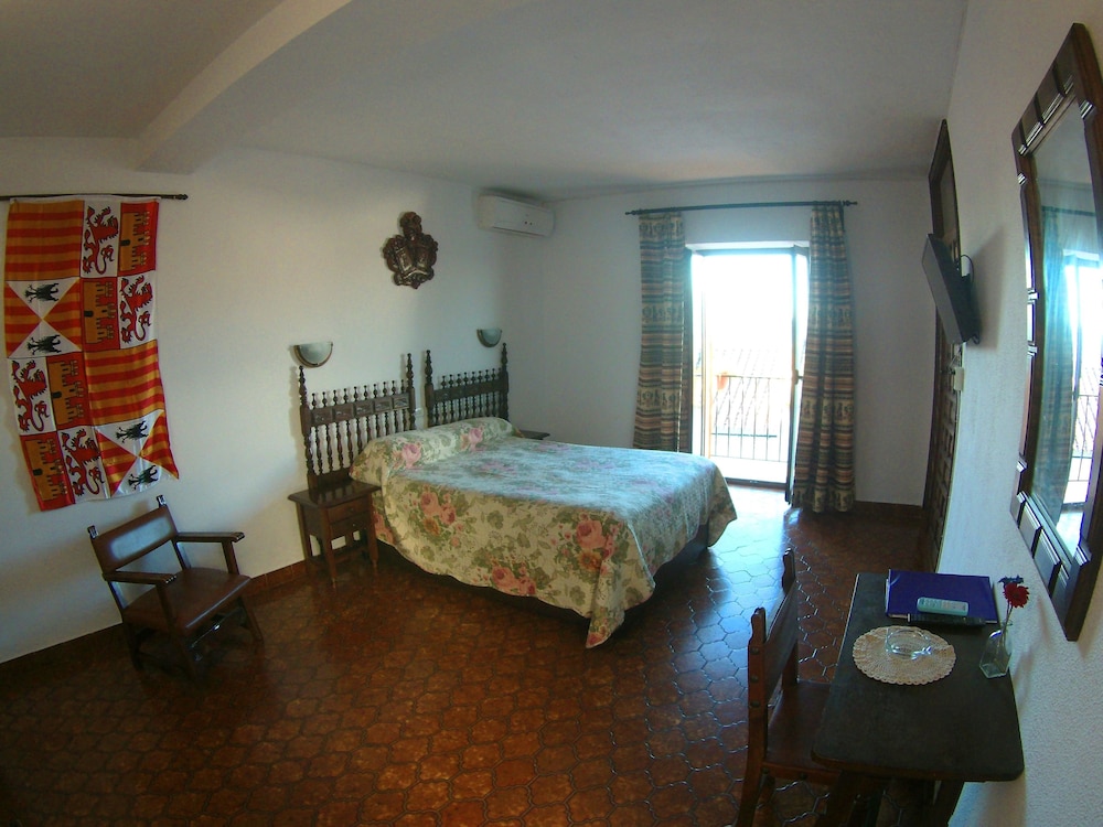 Superior Double Room, 1 Double Bed, Balcony, City View photo 2