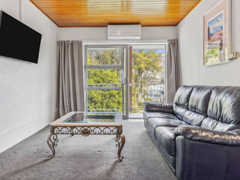 Executive One Bedroom Apartment