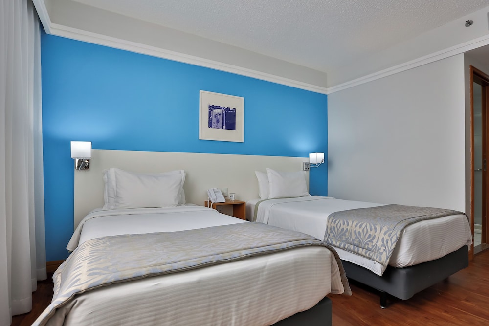Premium Twin Room, Mobility Accessible