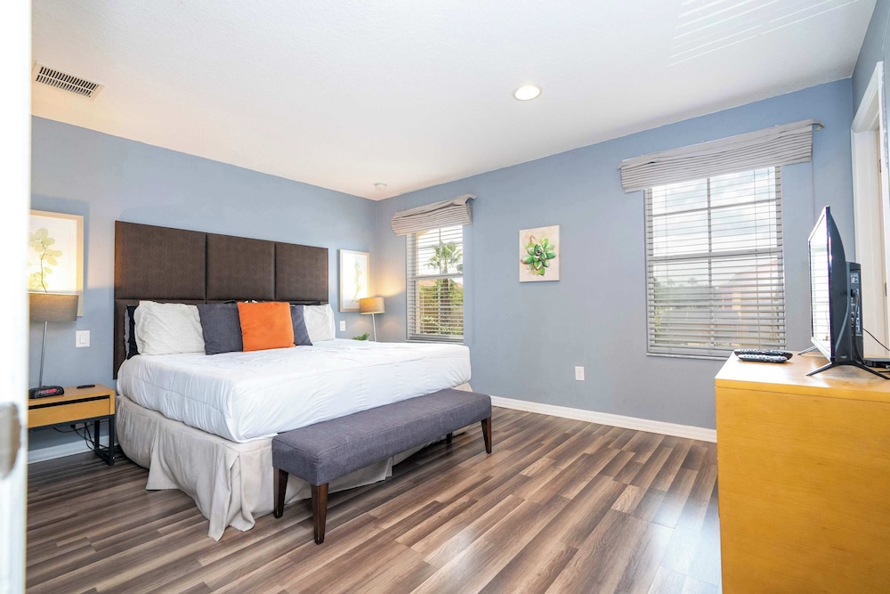Superior Townhome