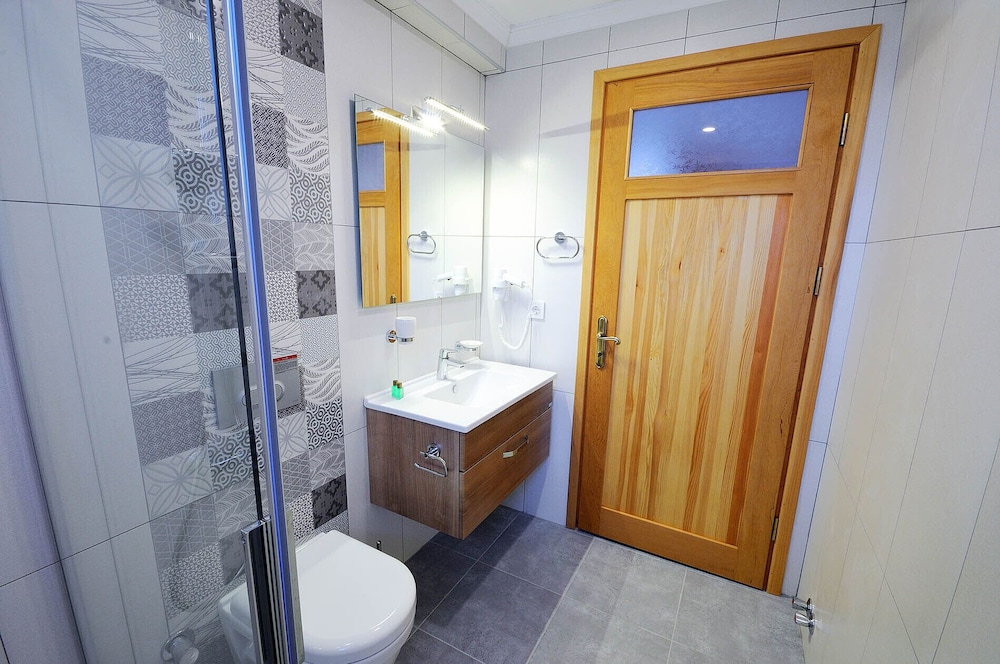 Comfort Suite photo 3