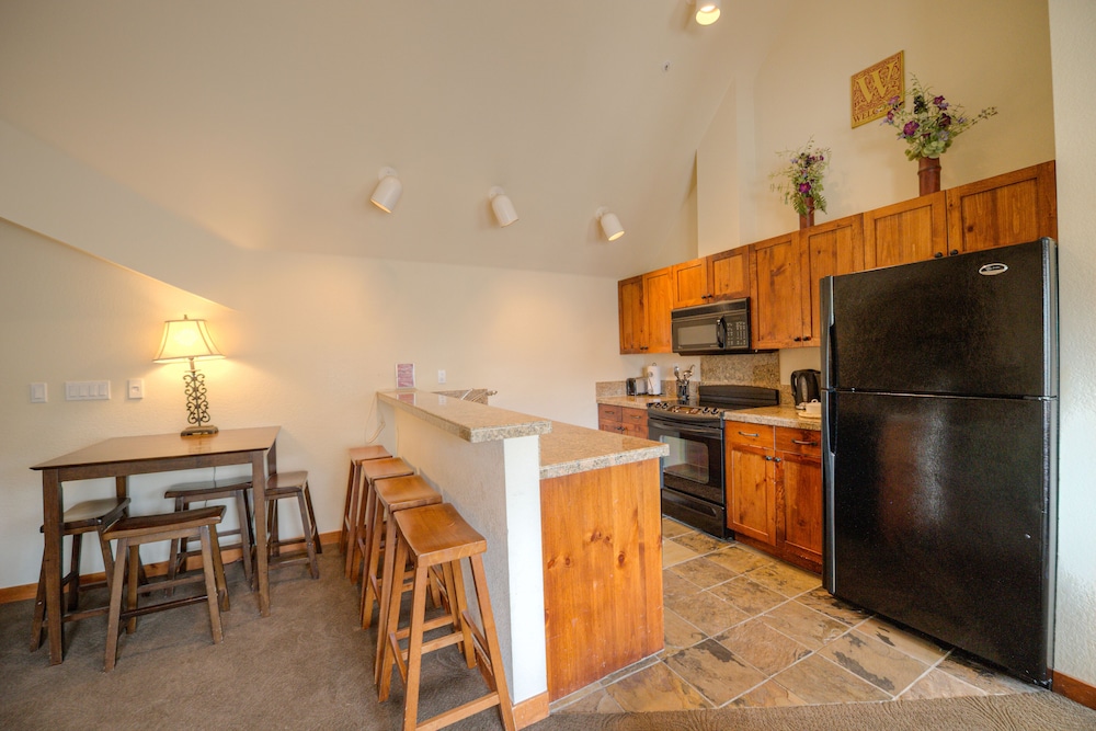 Suite, 1 Bedroom photo 3