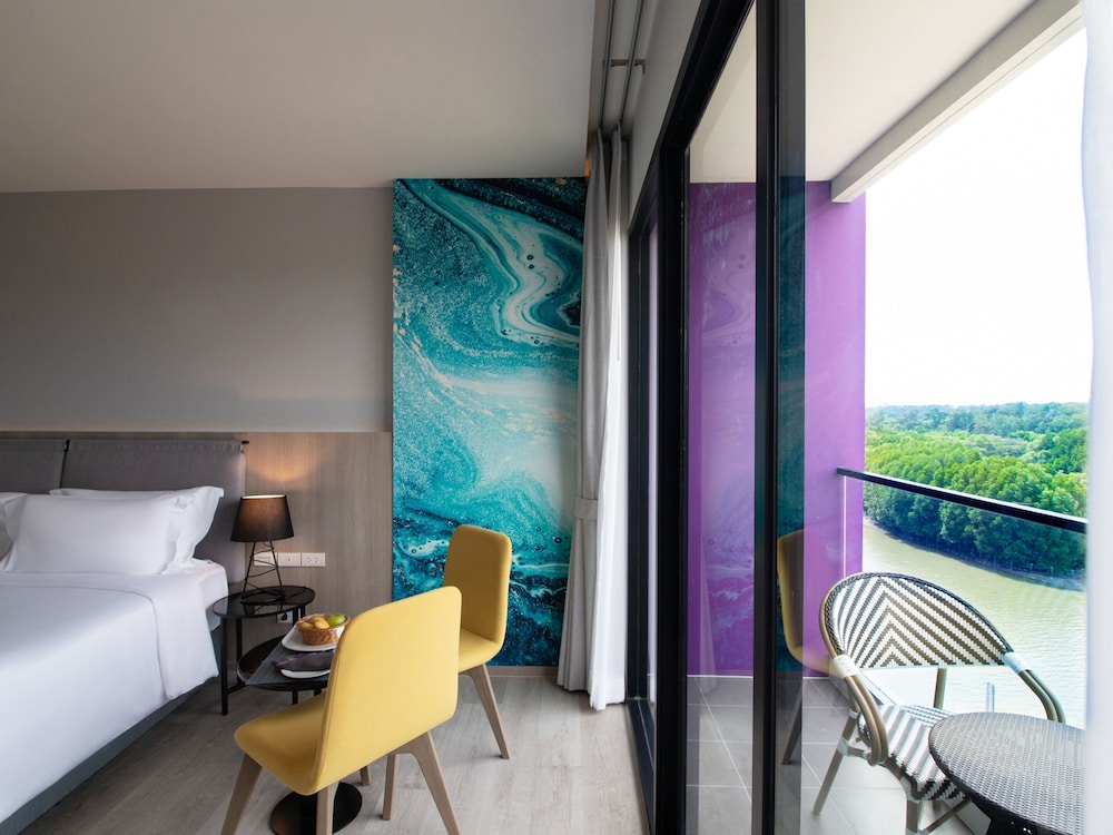 Deluxe River View Room photo 2