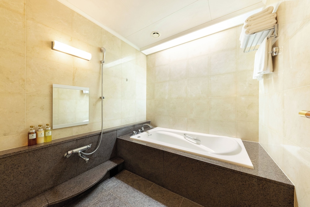 Suite, 1 Bedroom (Toyama Castle View) - Photo 3