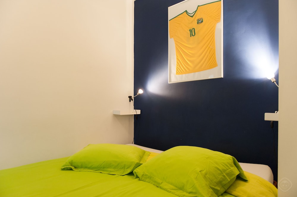 Classic Apartment photo 2