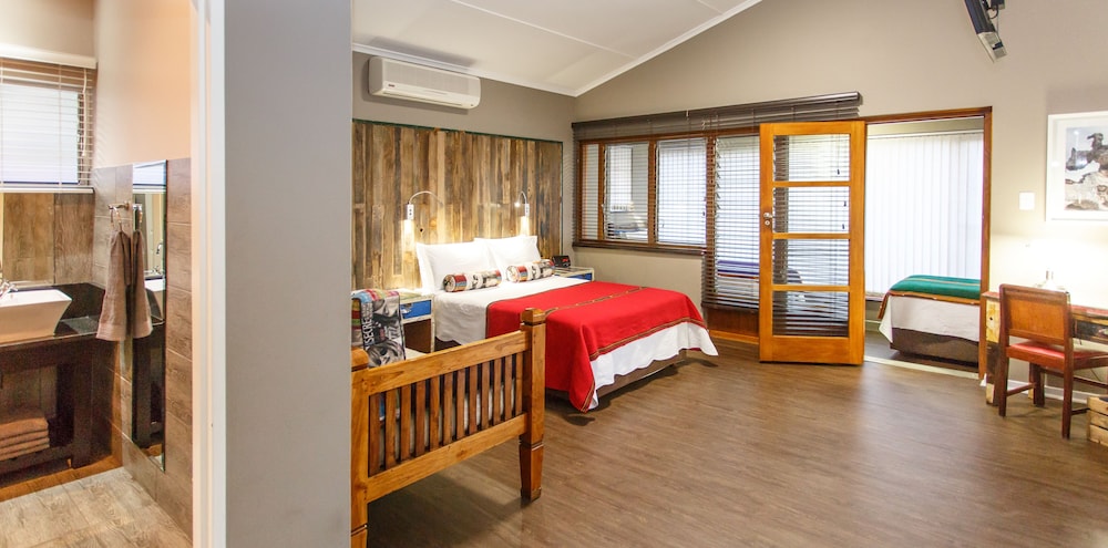 Family Room En-suite photo 1