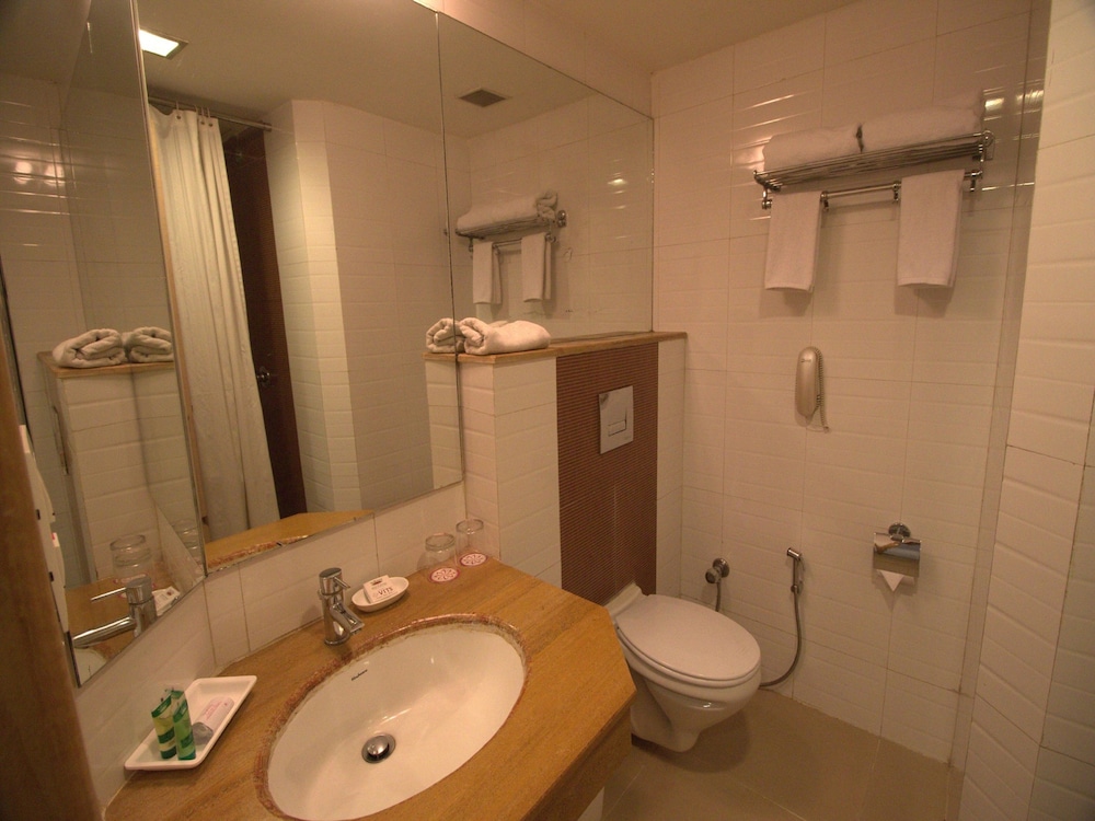 Bodhi Premier Room photo 2