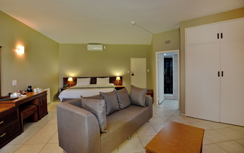 Family Suite - Photo 2