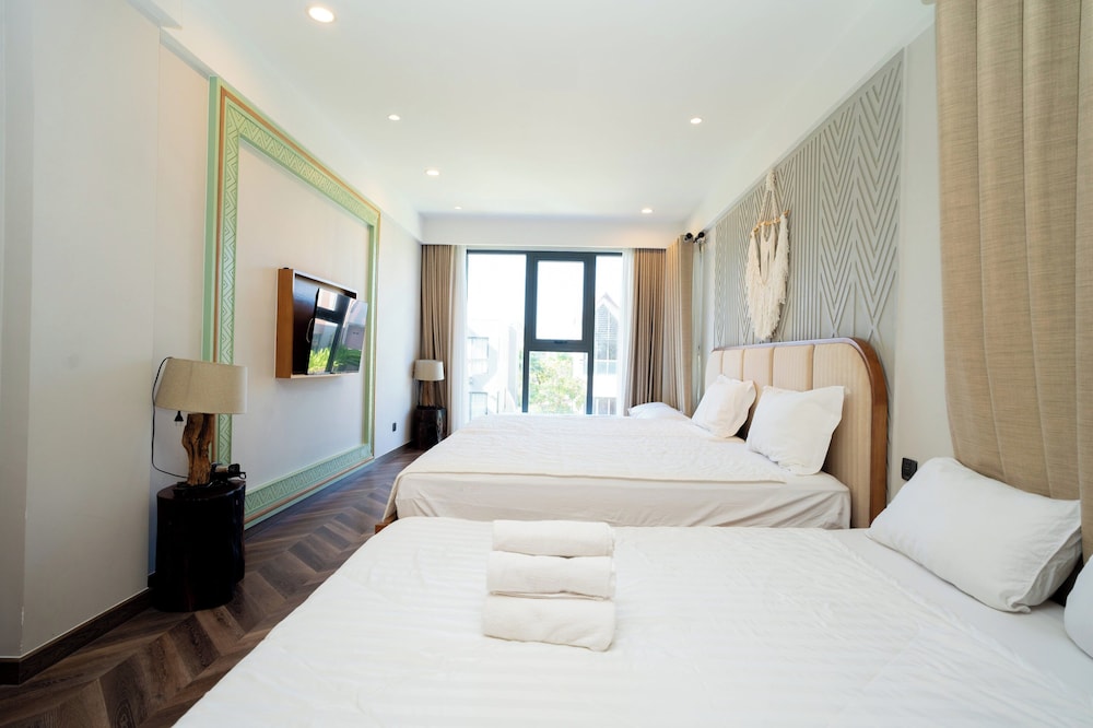 Executive Villa, 3 Bedrooms, Beach View photo 1