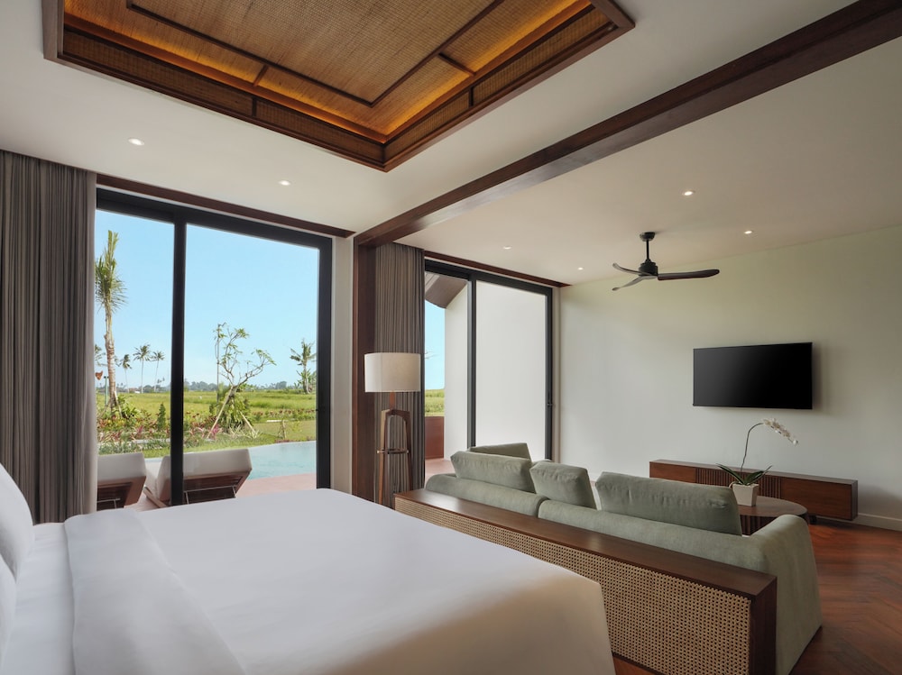 The Lagoon Villa - Photo 4