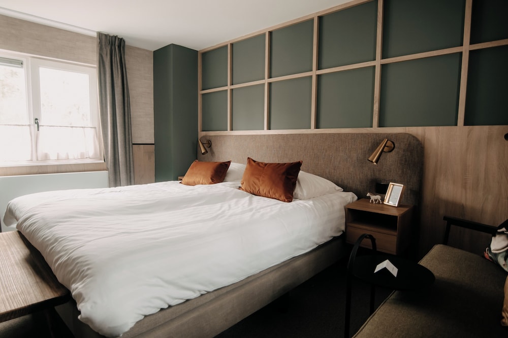Comfort Double Room, 1 King Bed, Bathtub photo 1