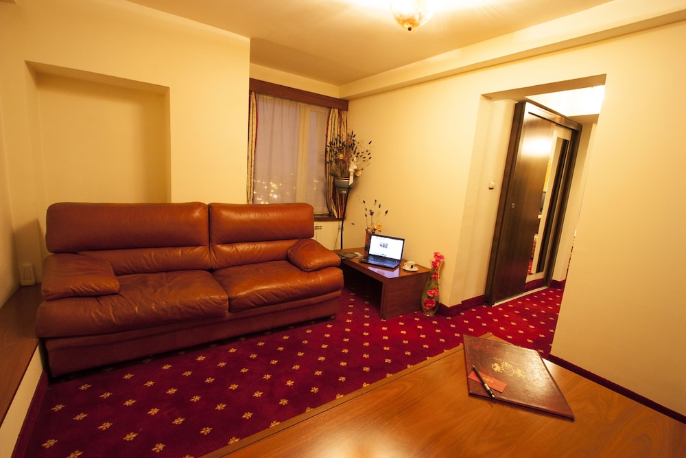 Junior Suite (4 Stars) Single Use photo 2
