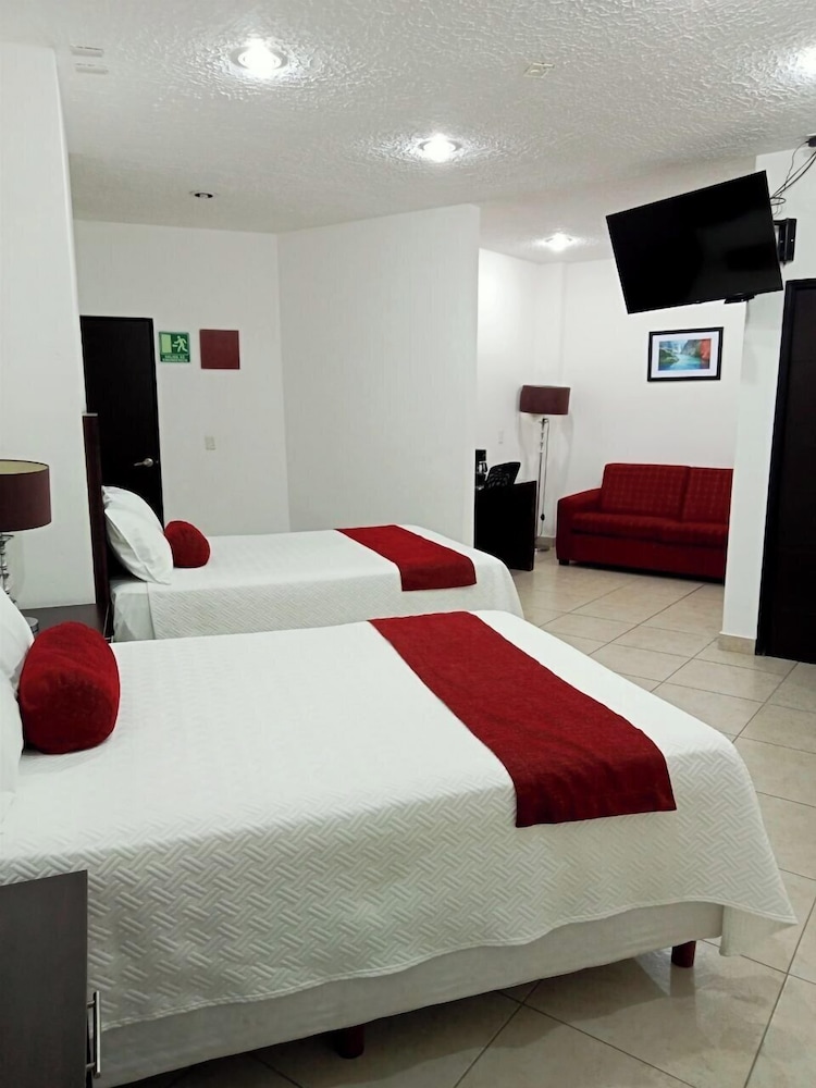 Comfort Room, Ensuite photo 3
