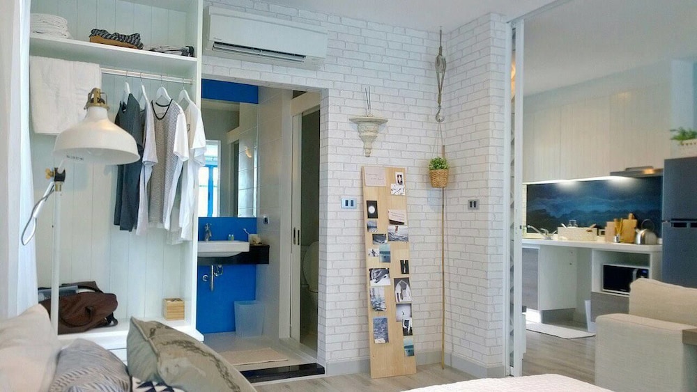 1 Bedroom photo 2