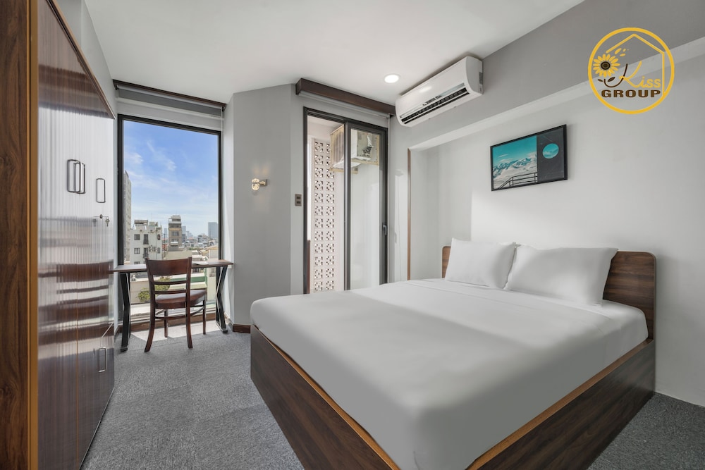 Apartment, 2 Bedrooms, Balcony, City View - Photo 3