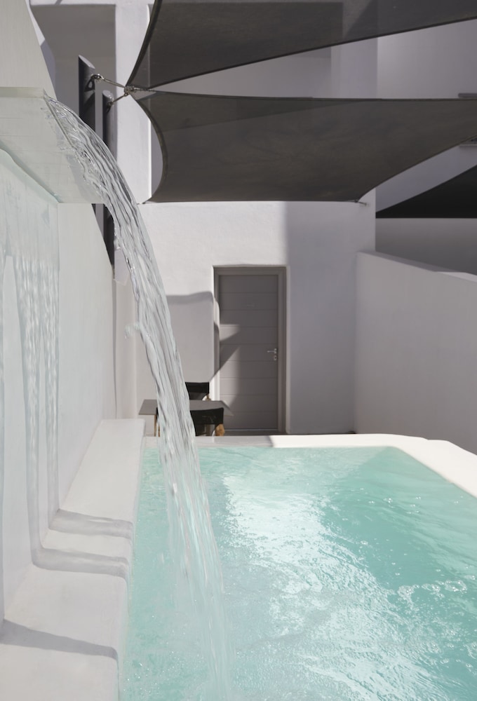 Suite, Hot Tub, Garden View (Elegant) - Photo 9
