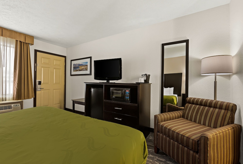Room, 1 Queen Bed, Accessible, Non Smoking - Photo 3