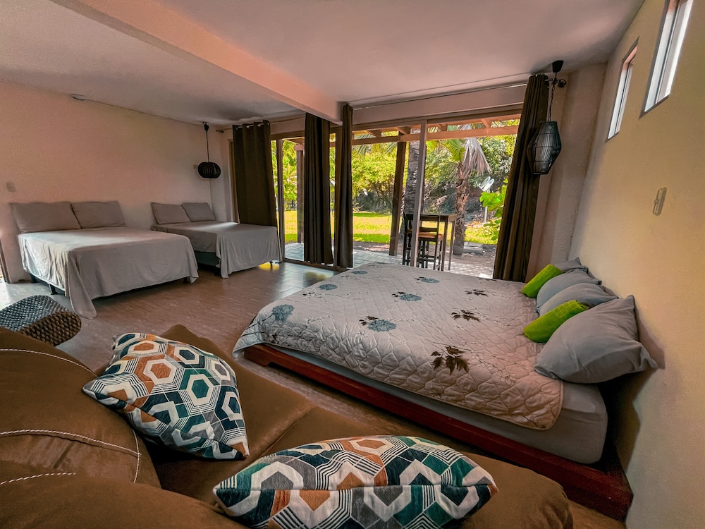 Standard Room, Garden View